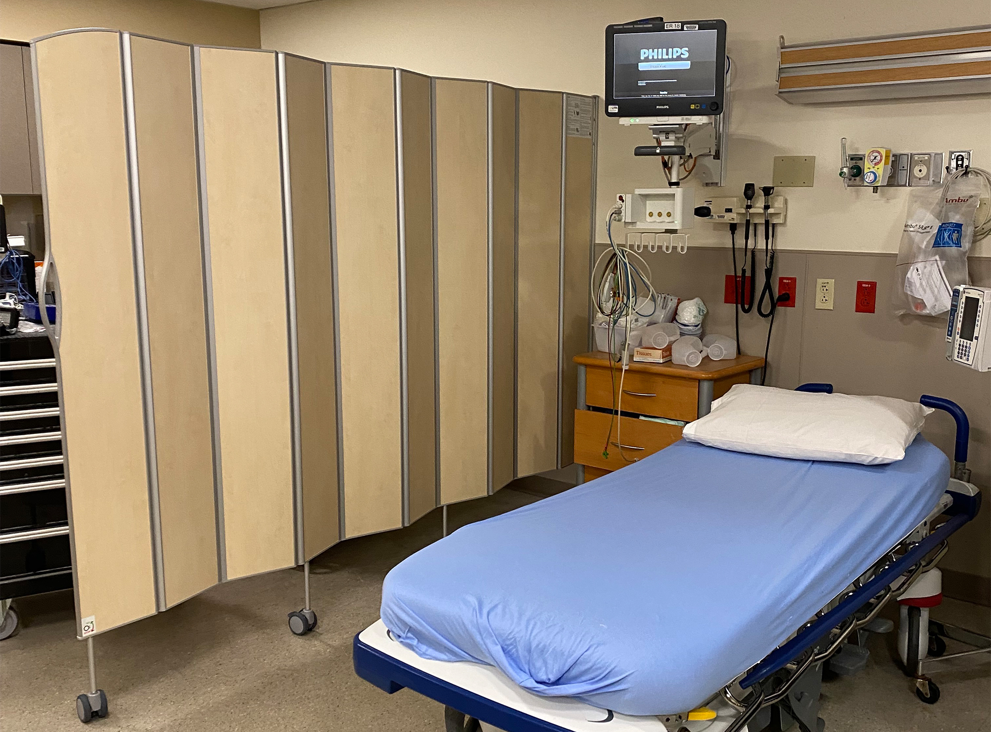 Emergency department Silentia screen curtain replacement
