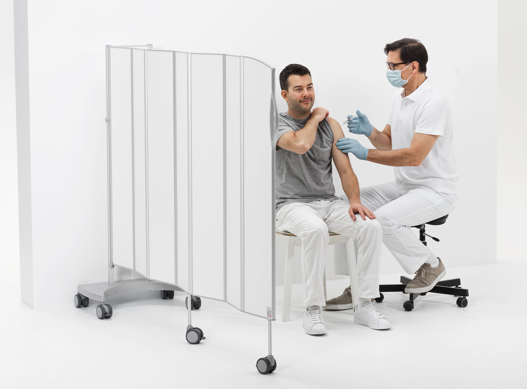 Silentia mobile privacy screens easy and versatile